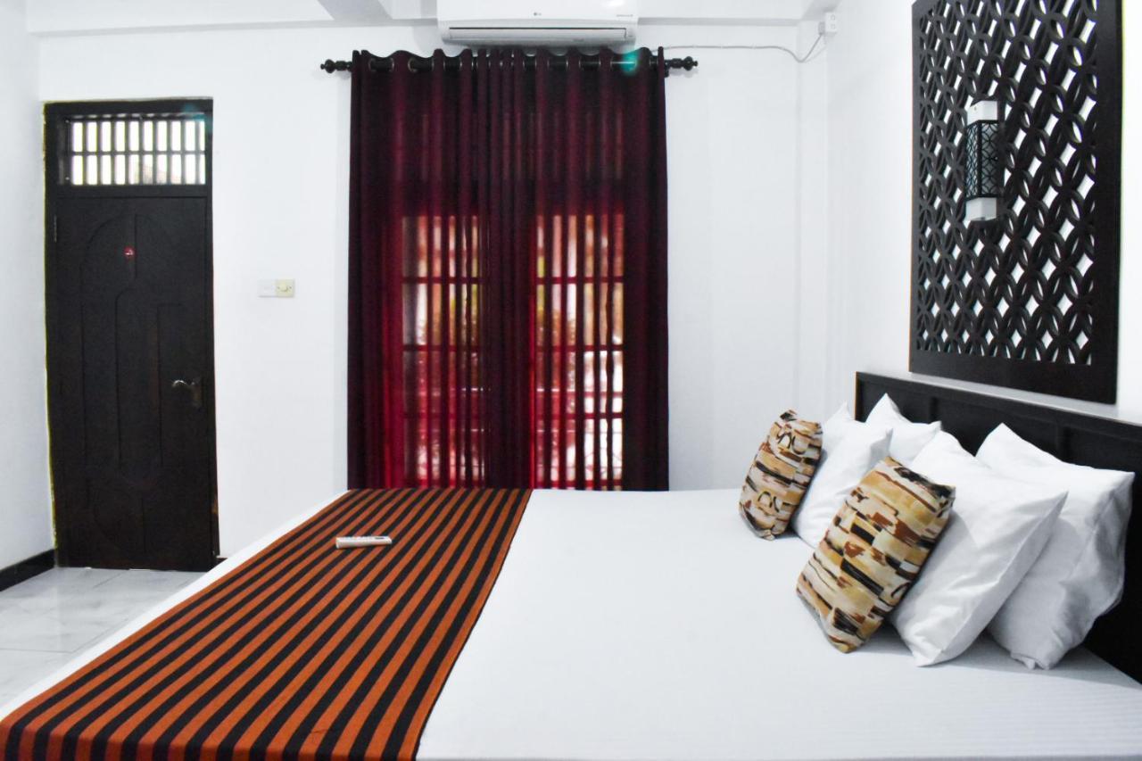 Myr-O Homestay Kombichankulama Buitenkant foto