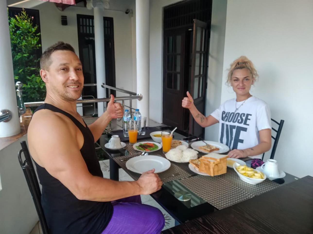 Myr-O Homestay Kombichankulama Buitenkant foto
